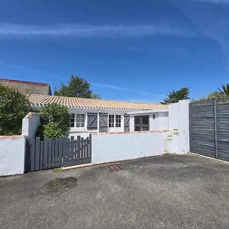 Ferienhaus Maison Calme Avec Terrasse Et Velos